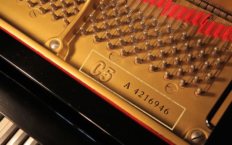 năm sản xuất đàn piano Yamaha